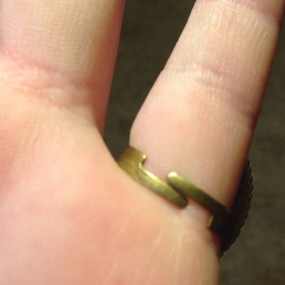 (C3) Pink Ring - Picture 2 of 4